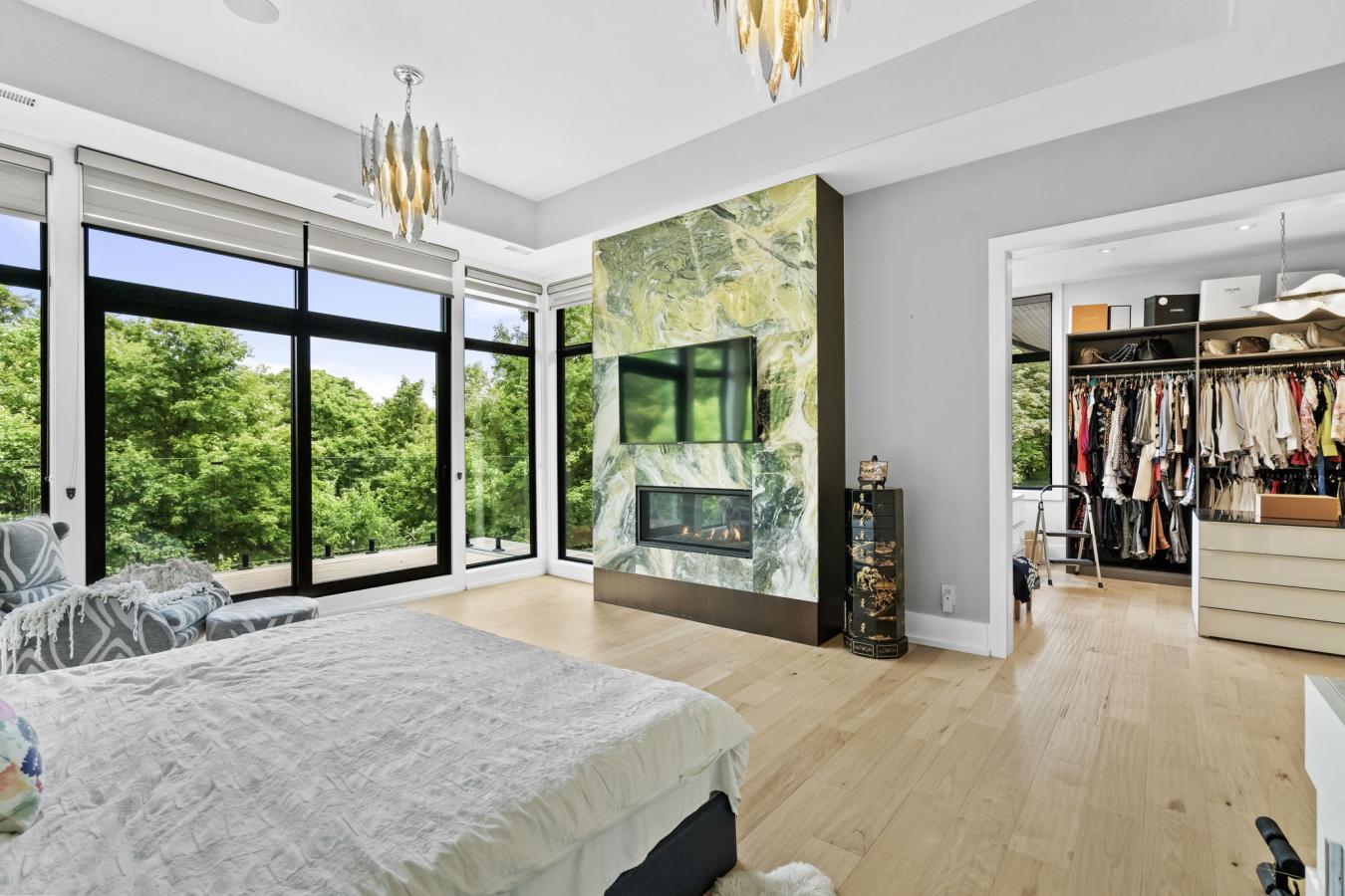 Markham, ON, L6C1G8, Canada, 7 Bedrooms Bedrooms, ,9 BathroomsBathrooms,Residential,For Sale,1868046