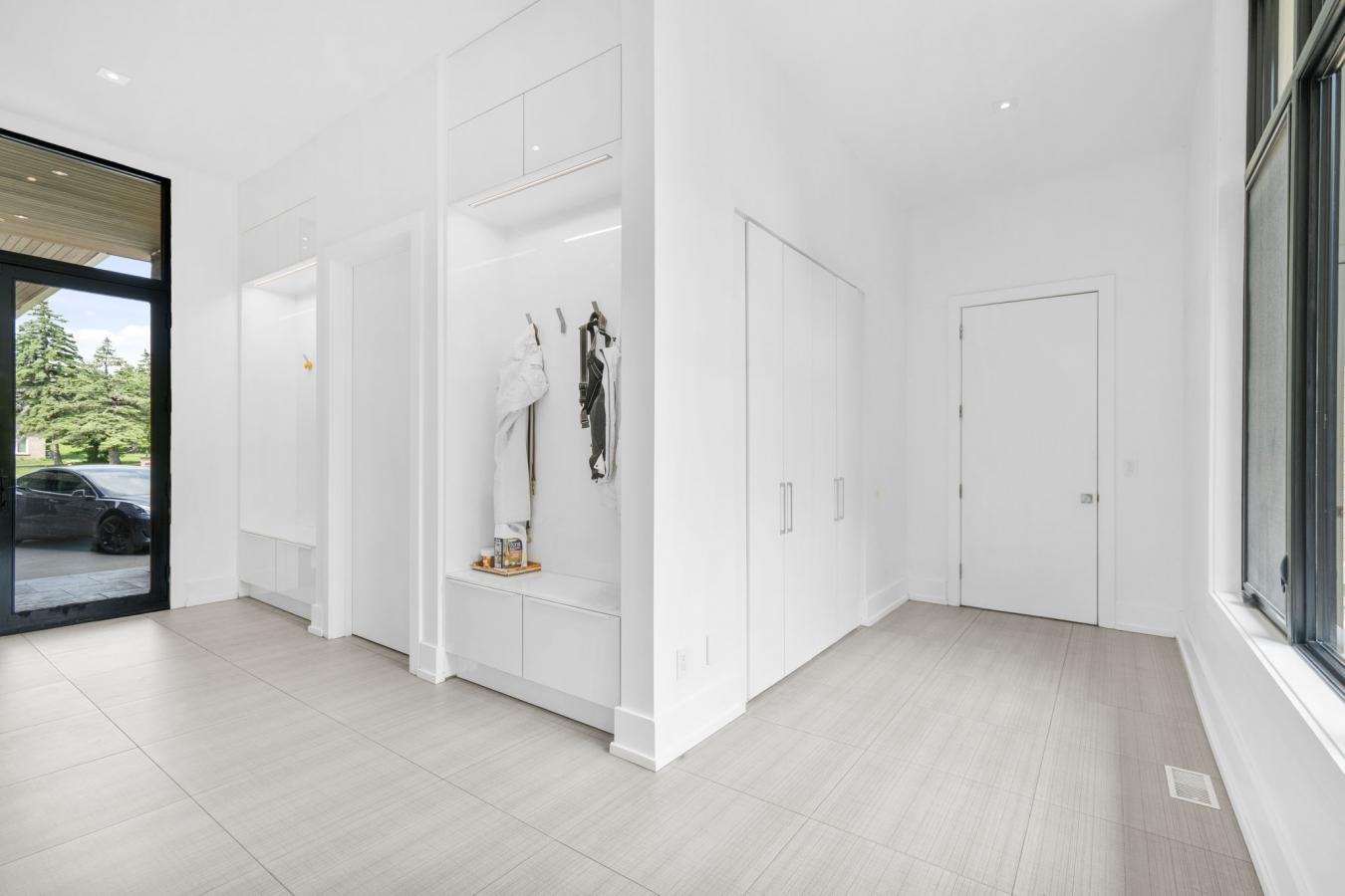 Markham, ON, L6C1G8, Canada, 7 Bedrooms Bedrooms, ,9 BathroomsBathrooms,Residential,For Sale,1868046