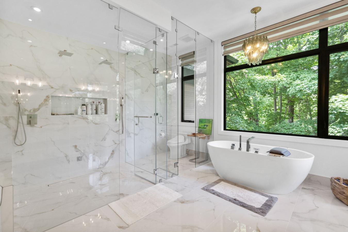 Markham, ON, L6C1G8, Canada, 7 Bedrooms Bedrooms, ,9 BathroomsBathrooms,Residential,For Sale,1868046