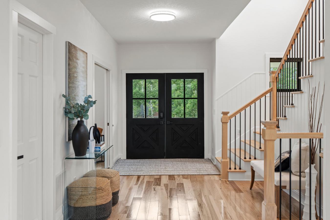 Lakeville, Scott, United States, 6 Bedrooms Bedrooms, ,5 BathroomsBathrooms,Residential,For Sale,1868045