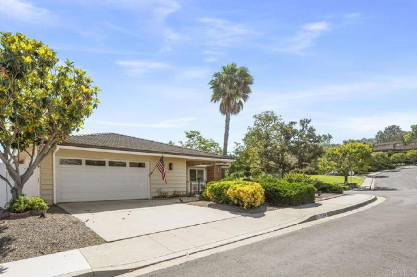 San Diego, California, 92128, United States, 2 Bedrooms Bedrooms, ,2 BathroomsBathrooms,Residential,For Sale,1868044