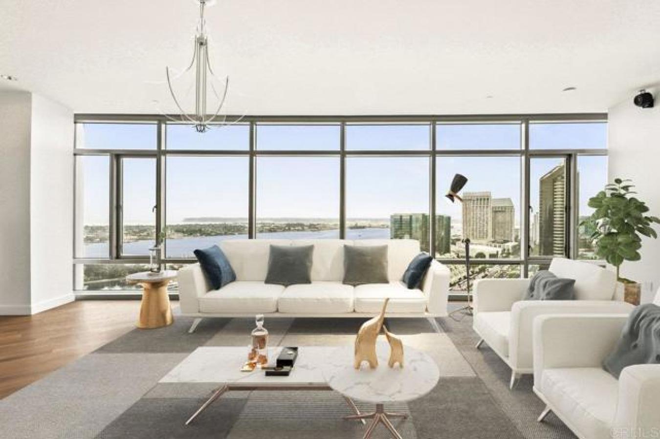 San Diego, California, 92101, United States, 3 Bedrooms Bedrooms, ,3 BathroomsBathrooms,Residential,For Sale,1868043