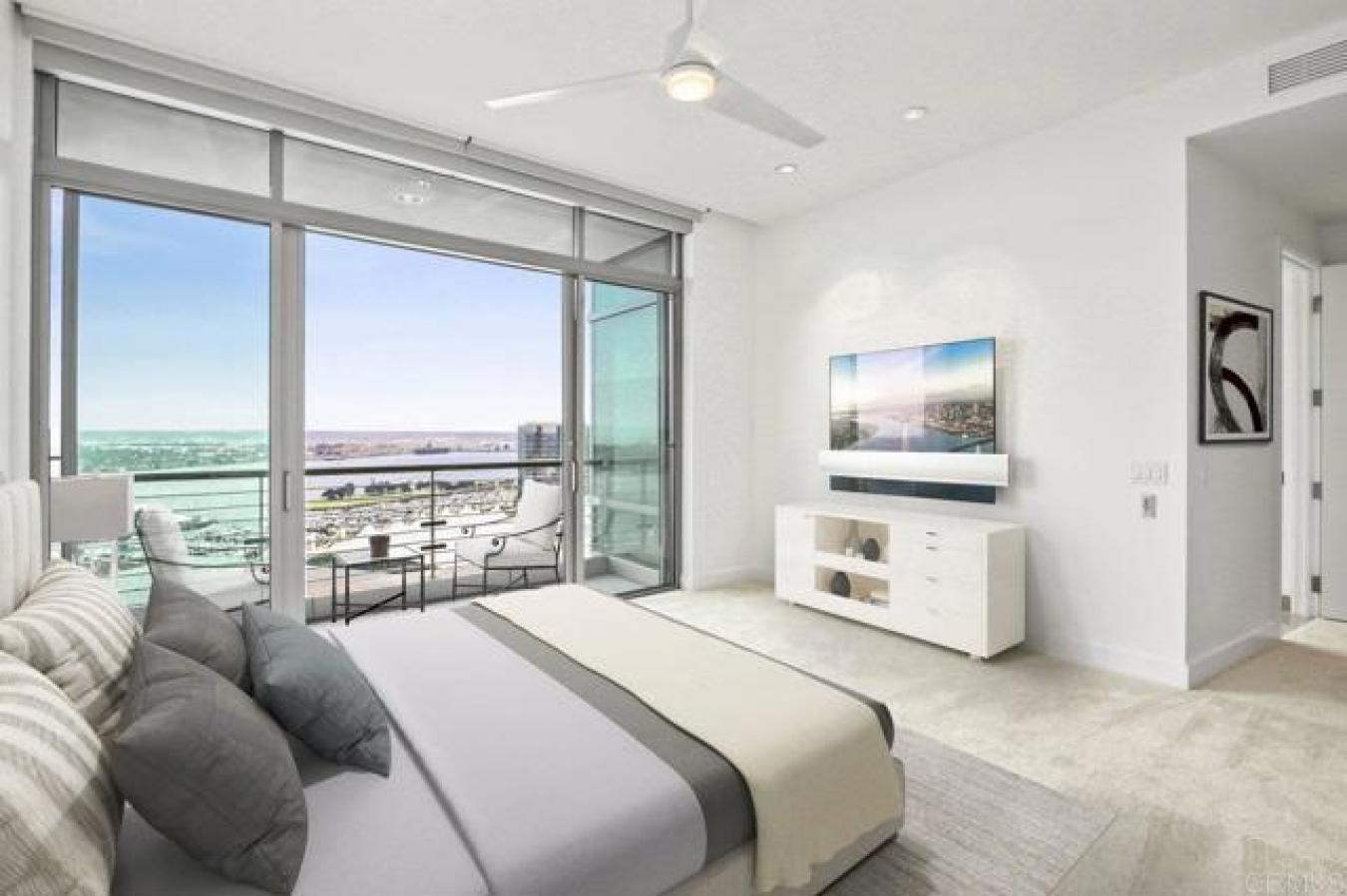 San Diego, California, 92101, United States, 3 Bedrooms Bedrooms, ,3 BathroomsBathrooms,Residential,For Sale,1868043