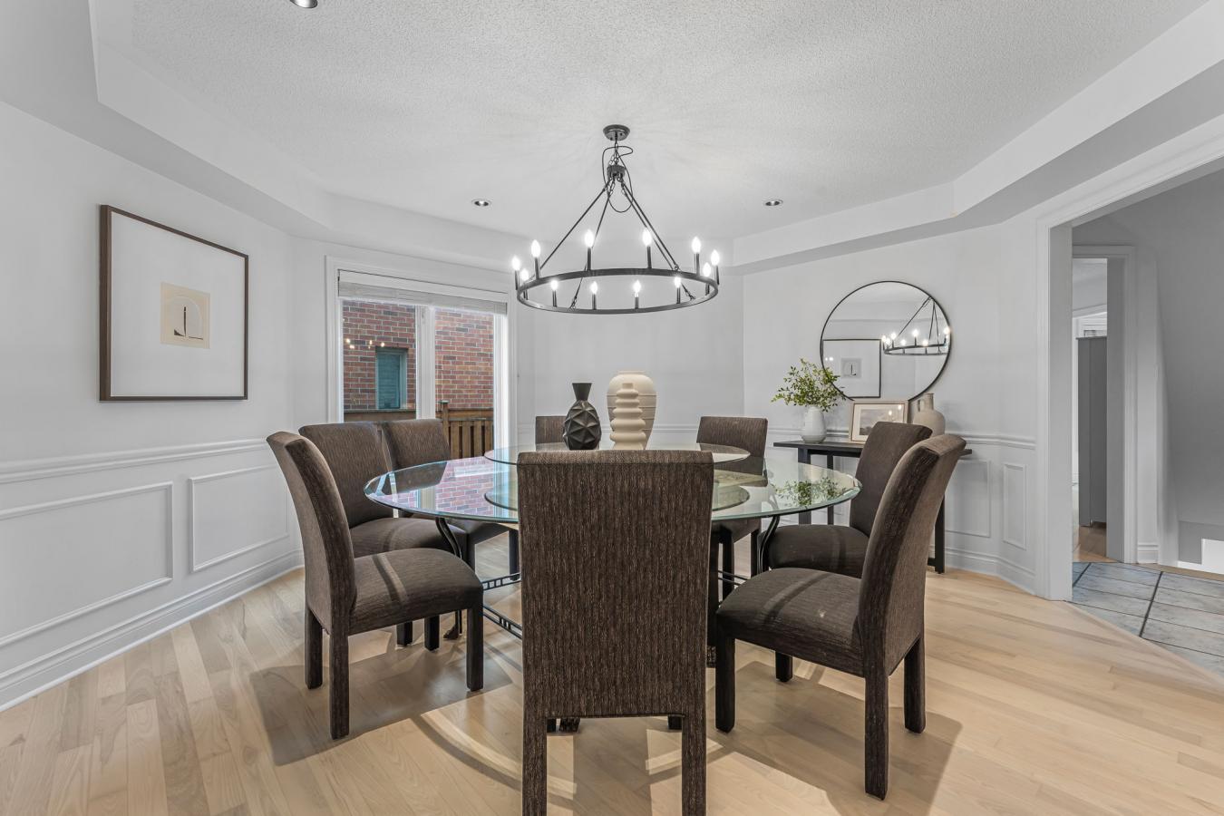 Oakville, ON, L6H 5T2, Canada, 5 Bedrooms Bedrooms, ,4 BathroomsBathrooms,Residential,For Sale,1868040