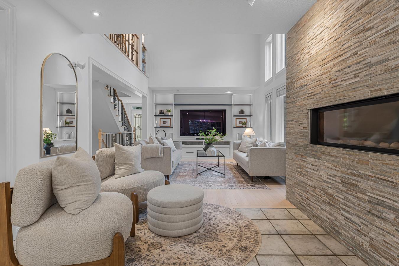 Oakville, ON, L6H 5T2, Canada, 5 Bedrooms Bedrooms, ,4 BathroomsBathrooms,Residential,For Sale,1868040