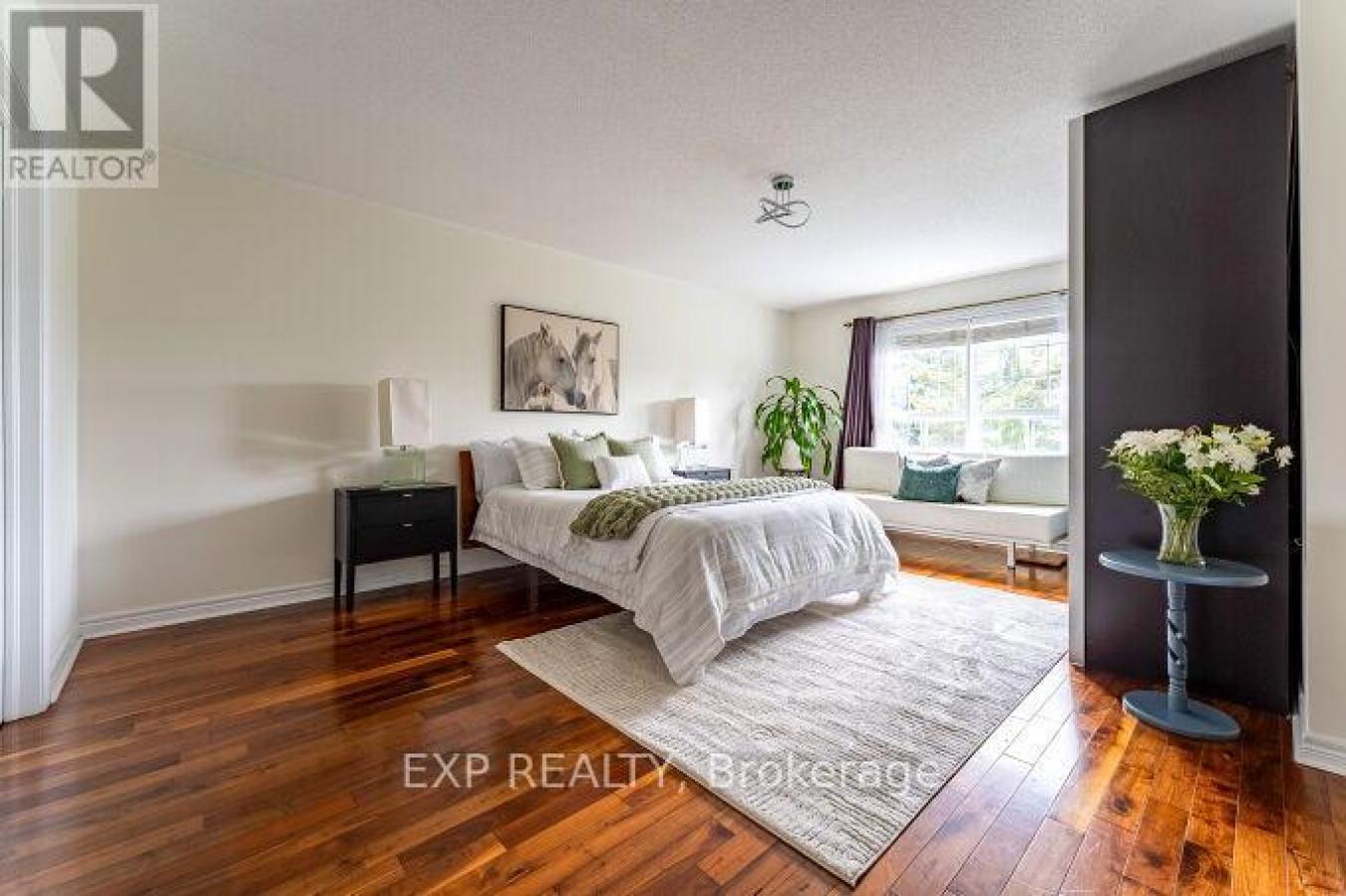 Oakville, ON, L6M4P2, Canada, 4 Bedrooms Bedrooms, ,3 BathroomsBathrooms,Residential,For Sale,1868038