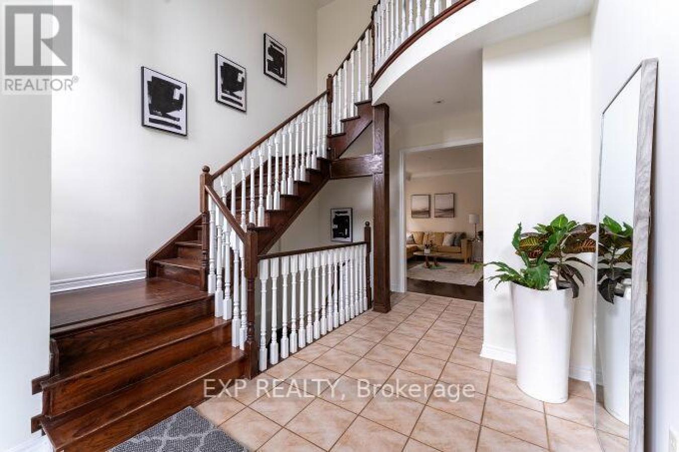 Oakville, ON, L6M4P2, Canada, 4 Bedrooms Bedrooms, ,3 BathroomsBathrooms,Residential,For Sale,1868038