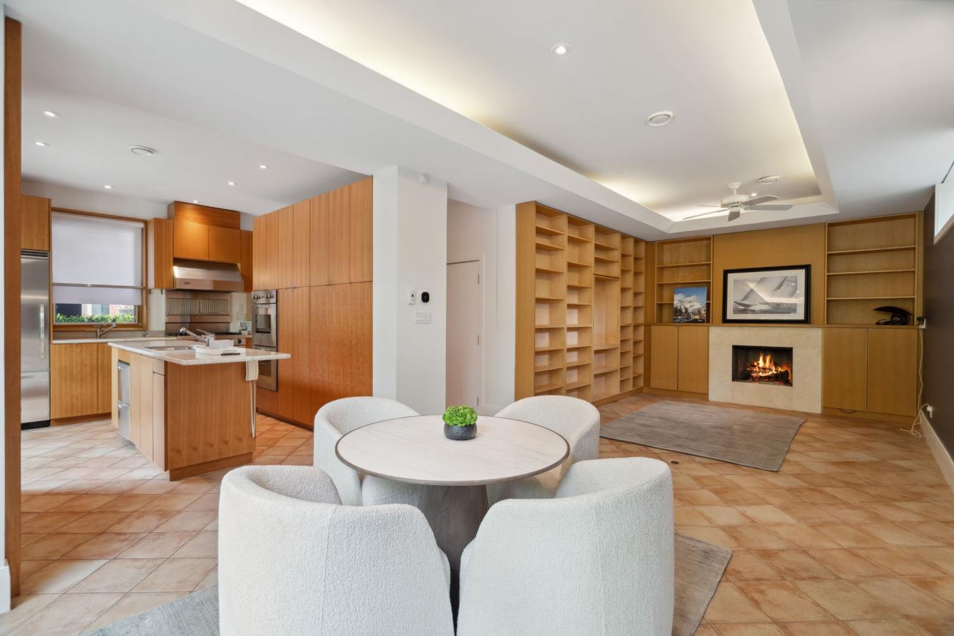 Toronto, ON, M4W 1T8, Canada, 7 Bedrooms Bedrooms, ,6 BathroomsBathrooms,Residential,For Sale,1860179