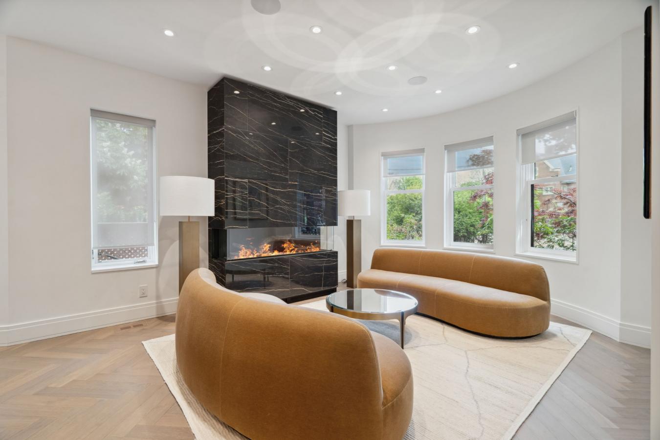 Toronto, ON, M4W 1T8, Canada, 7 Bedrooms Bedrooms, ,6 BathroomsBathrooms,Residential,For Sale,1860179
