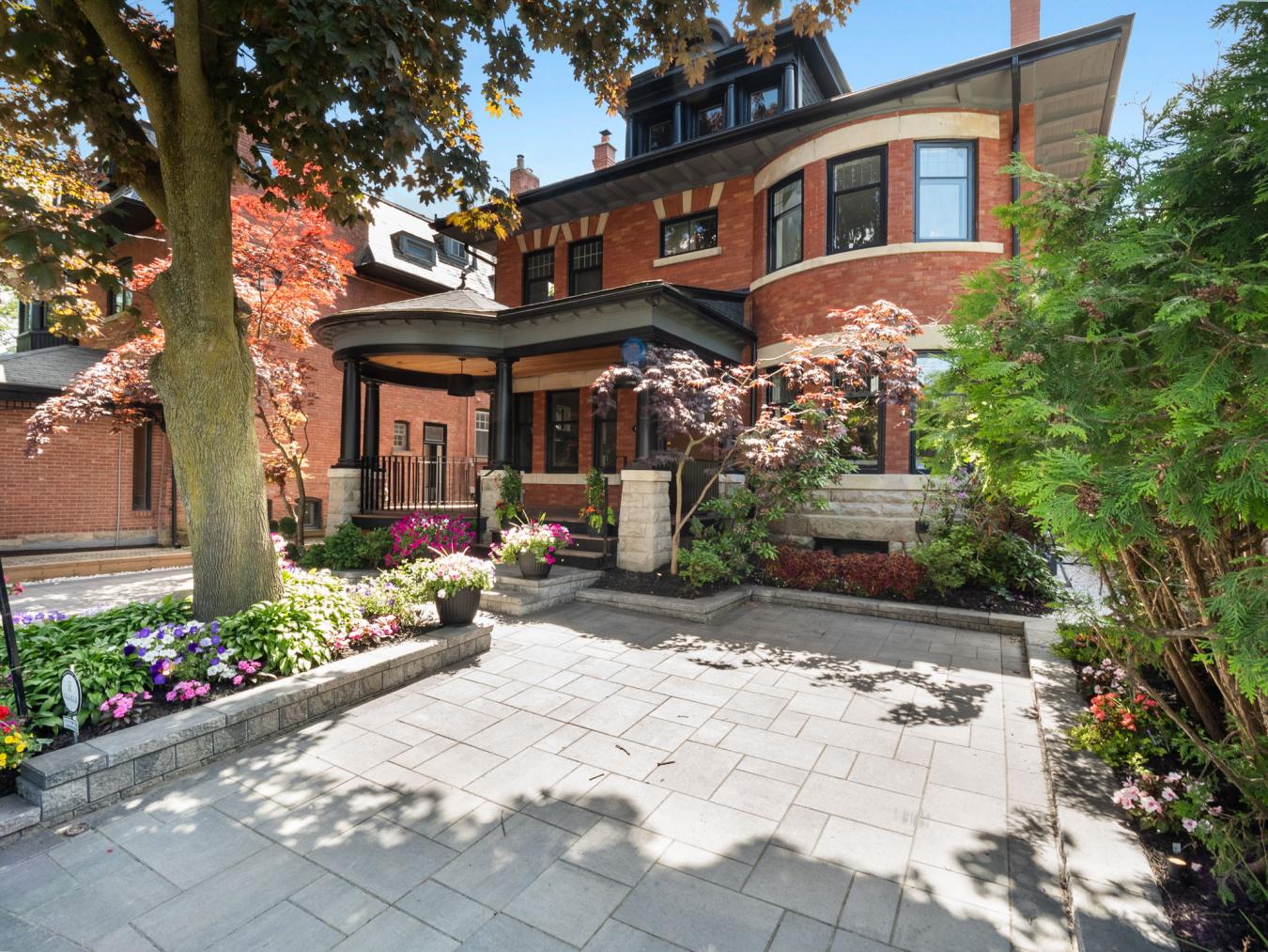 Toronto, ON, M4W 1T8, Canada, 7 Bedrooms Bedrooms, ,6 BathroomsBathrooms,Residential,For Sale,1860179
