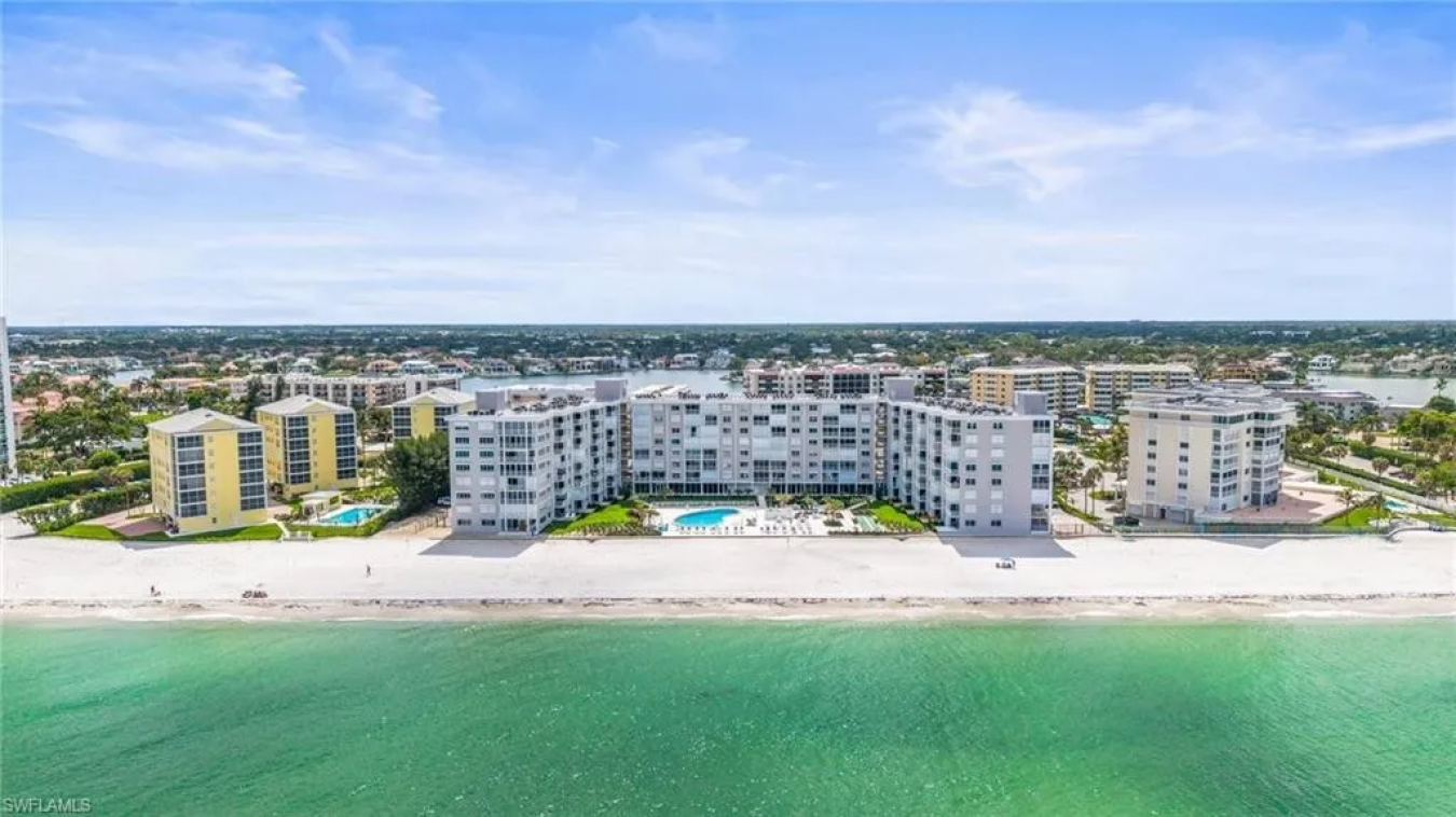 Naples, Florida, 34103, United States, 2 Bedrooms Bedrooms, ,2 BathroomsBathrooms,Residential,For Sale,1860178