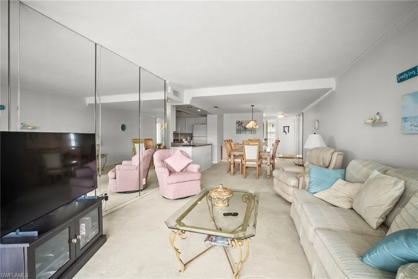 Naples, Florida, 34103, United States, 2 Bedrooms Bedrooms, ,2 BathroomsBathrooms,Residential,For Sale,1860178