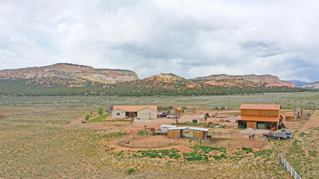 Kanab, Utah, 84331, United States, 4 Bedrooms Bedrooms, ,3 BathroomsBathrooms,Residential,For Sale,1868035