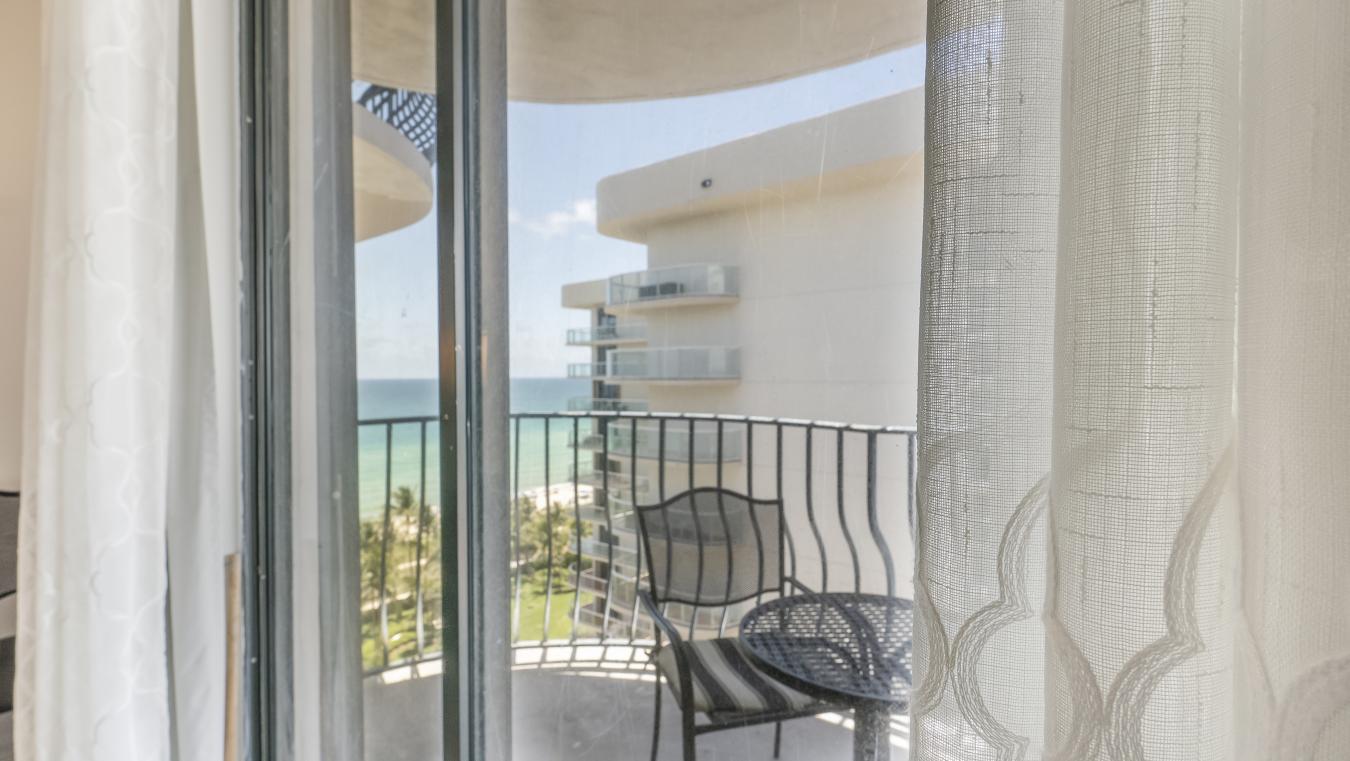 Surfside, Florida, 33154, United States, 2 Bedrooms Bedrooms, ,2 BathroomsBathrooms,Residential,For Sale,1860177