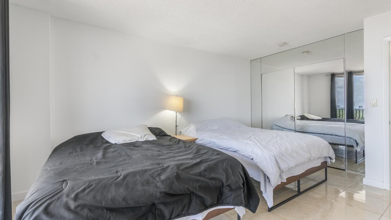 Surfside, Florida, 33154, United States, 2 Bedrooms Bedrooms, ,2 BathroomsBathrooms,Residential,For Sale,1860177