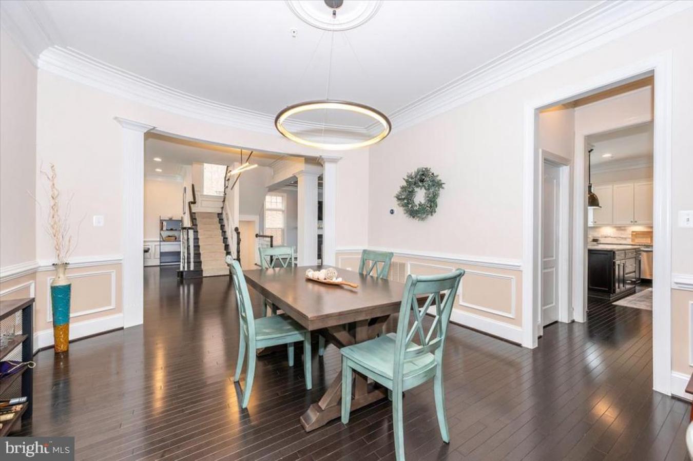 Gaithersburg, Maryland, 20878, United States, 5 Bedrooms Bedrooms, ,4 BathroomsBathrooms,Residential,For Sale,1868030