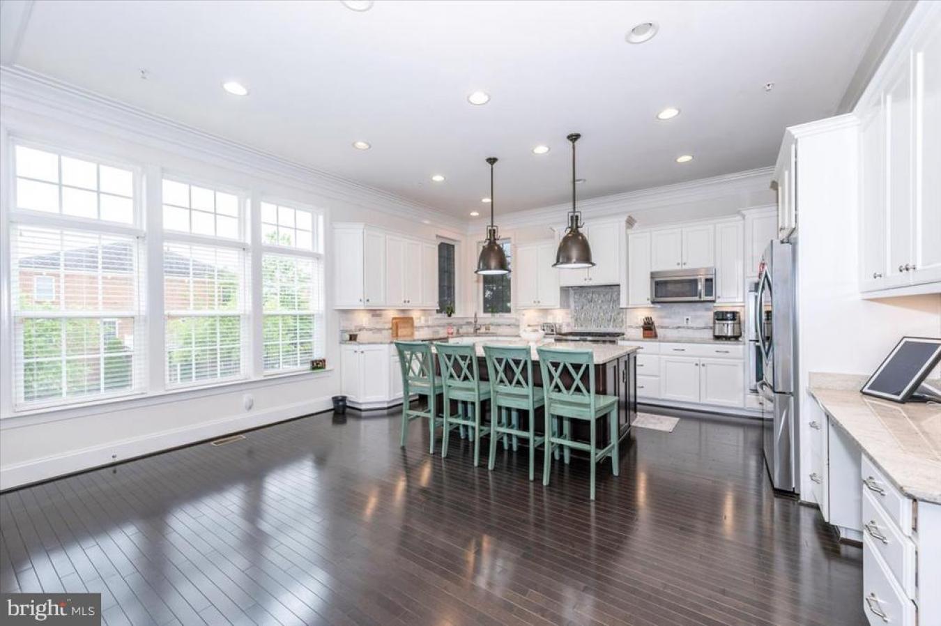 Gaithersburg, Maryland, 20878, United States, 5 Bedrooms Bedrooms, ,4 BathroomsBathrooms,Residential,For Sale,1868030