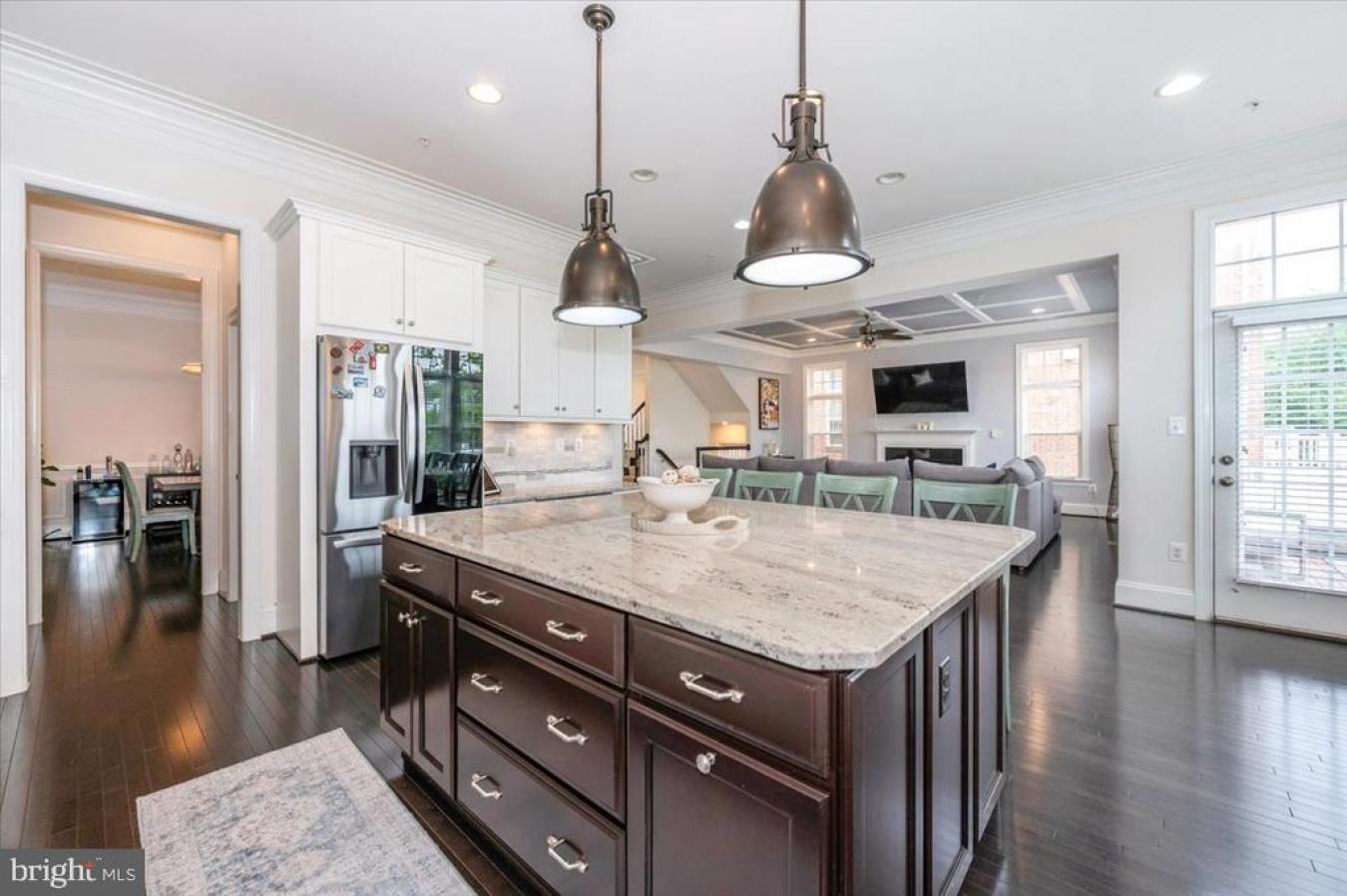 Gaithersburg, Maryland, 20878, United States, 5 Bedrooms Bedrooms, ,4 BathroomsBathrooms,Residential,For Sale,1868030