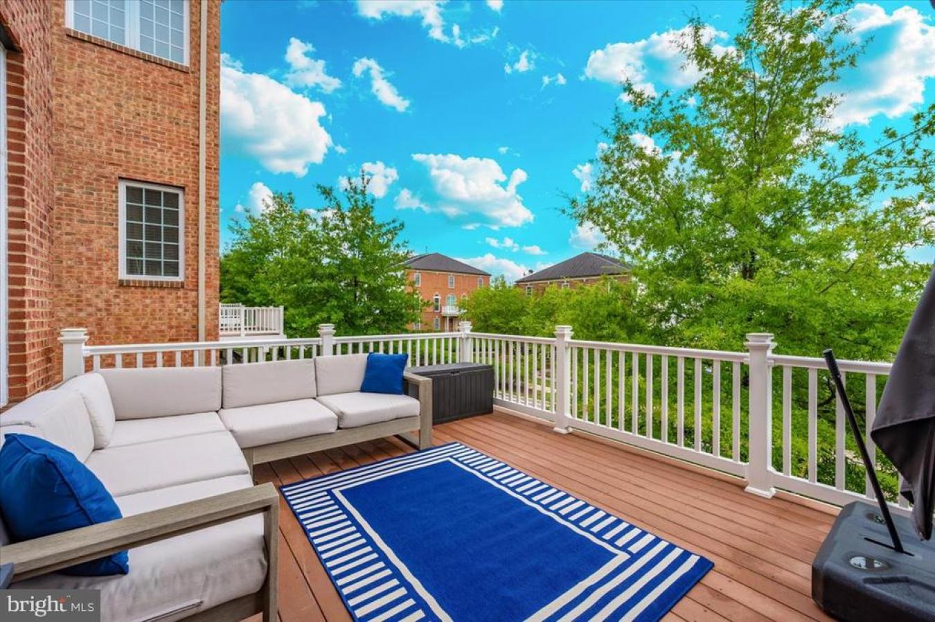 Gaithersburg, Maryland, 20878, United States, 5 Bedrooms Bedrooms, ,4 BathroomsBathrooms,Residential,For Sale,1868030