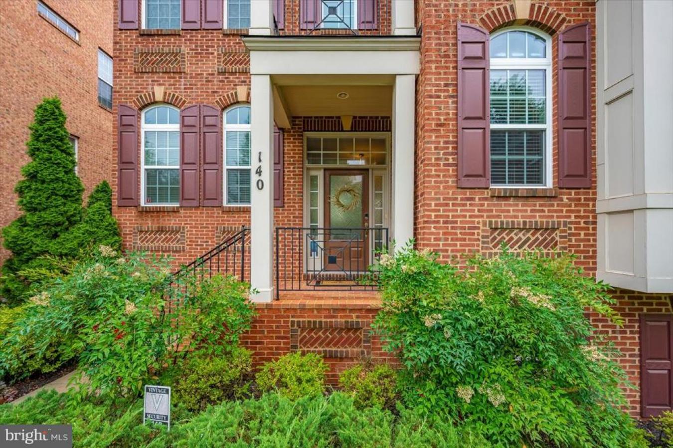 Gaithersburg, Maryland, 20878, United States, 5 Bedrooms Bedrooms, ,4 BathroomsBathrooms,Residential,For Sale,1868030