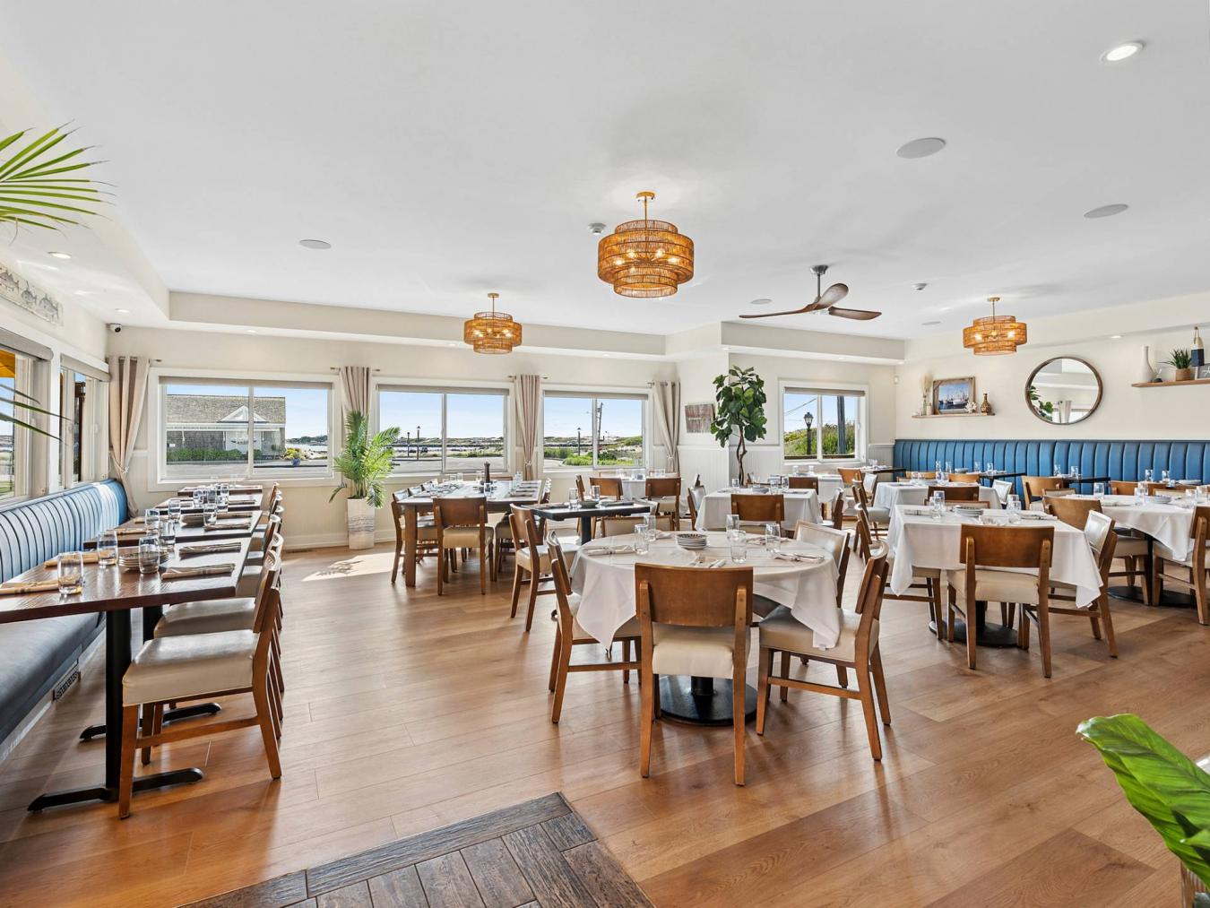 Hampton Bays, New York, 11946, United States, ,Residential,For Sale,1862725