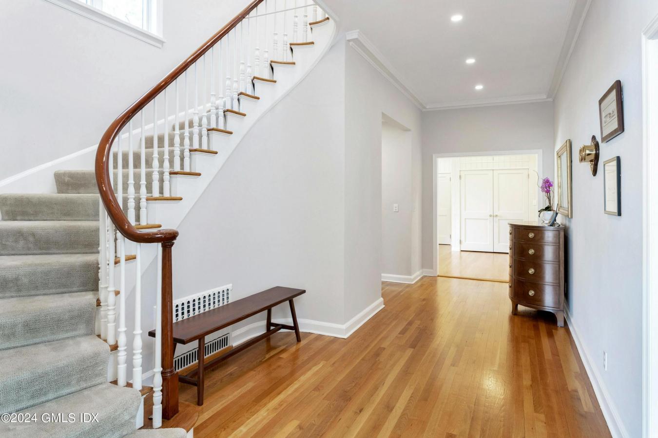 Greenwich, Connecticut, 06830, United States, 7 Bedrooms Bedrooms, ,5 BathroomsBathrooms,Residential,For Sale,1862724