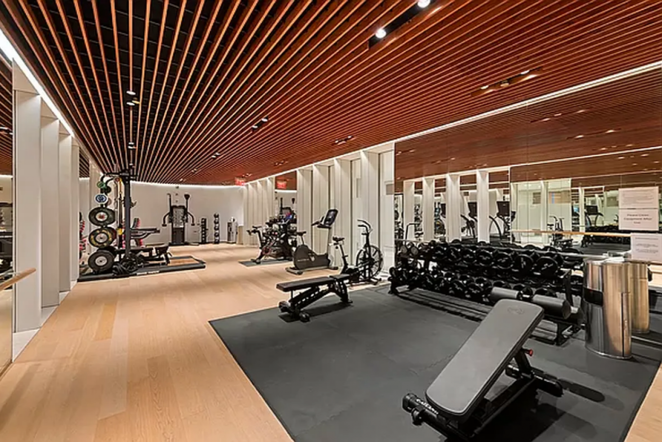 Chelsea, New York, 10011, United States, 3 Bedrooms Bedrooms, ,2 BathroomsBathrooms,Residential,For Sale,1968601