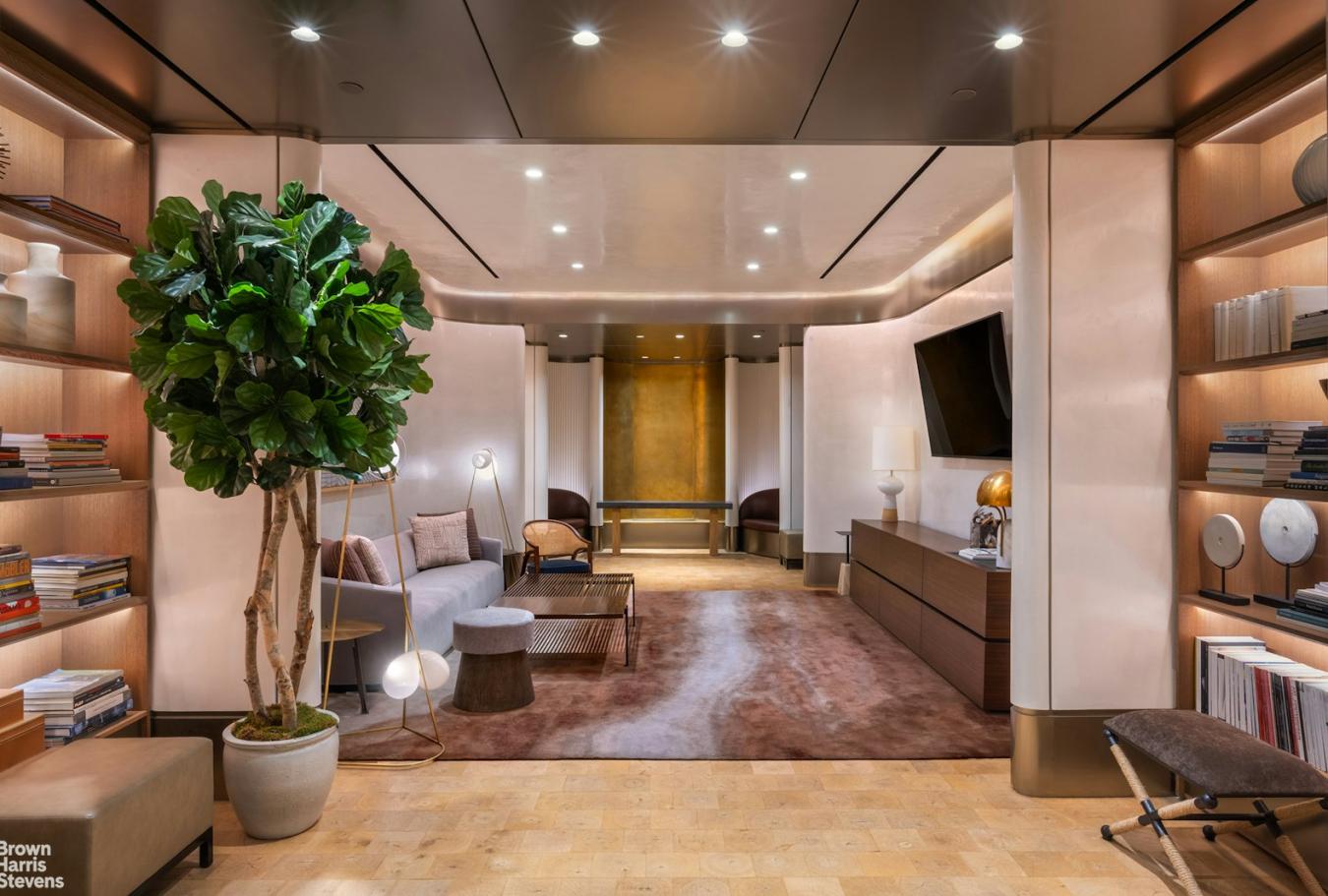 Chelsea, New York, 10011, United States, 3 Bedrooms Bedrooms, ,2 BathroomsBathrooms,Residential,For Sale,1946303