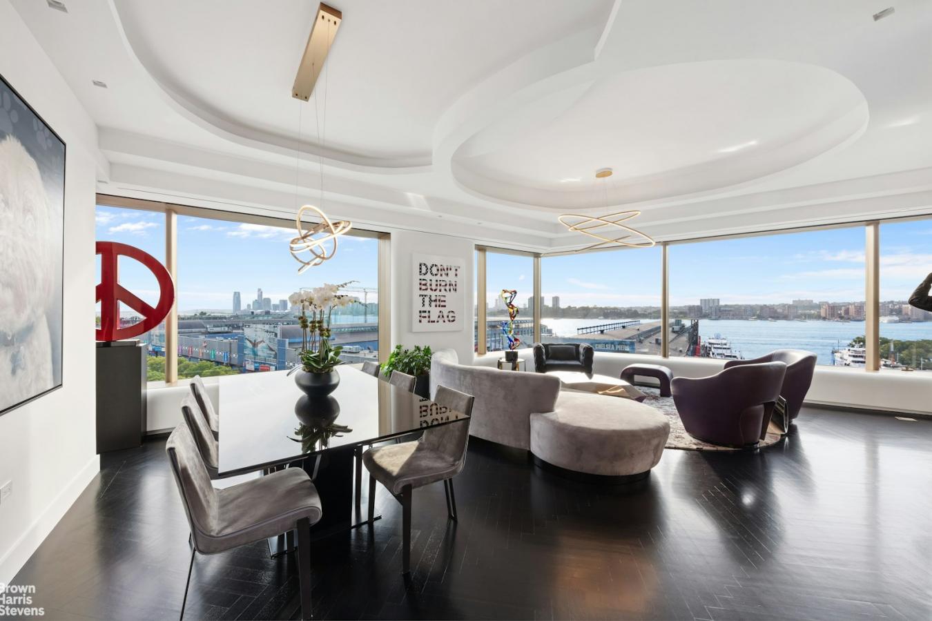 Chelsea, New York, 10011, United States, 3 Bedrooms Bedrooms, ,2 BathroomsBathrooms,Residential,For Sale,1946303