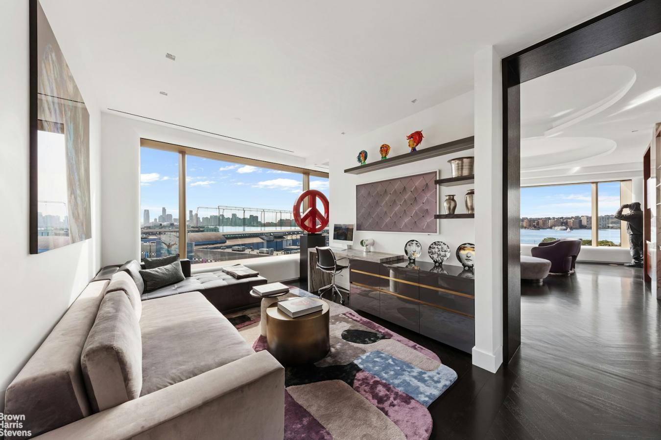 Chelsea, New York, 10011, United States, 3 Bedrooms Bedrooms, ,2 BathroomsBathrooms,Residential,For Sale,1946303