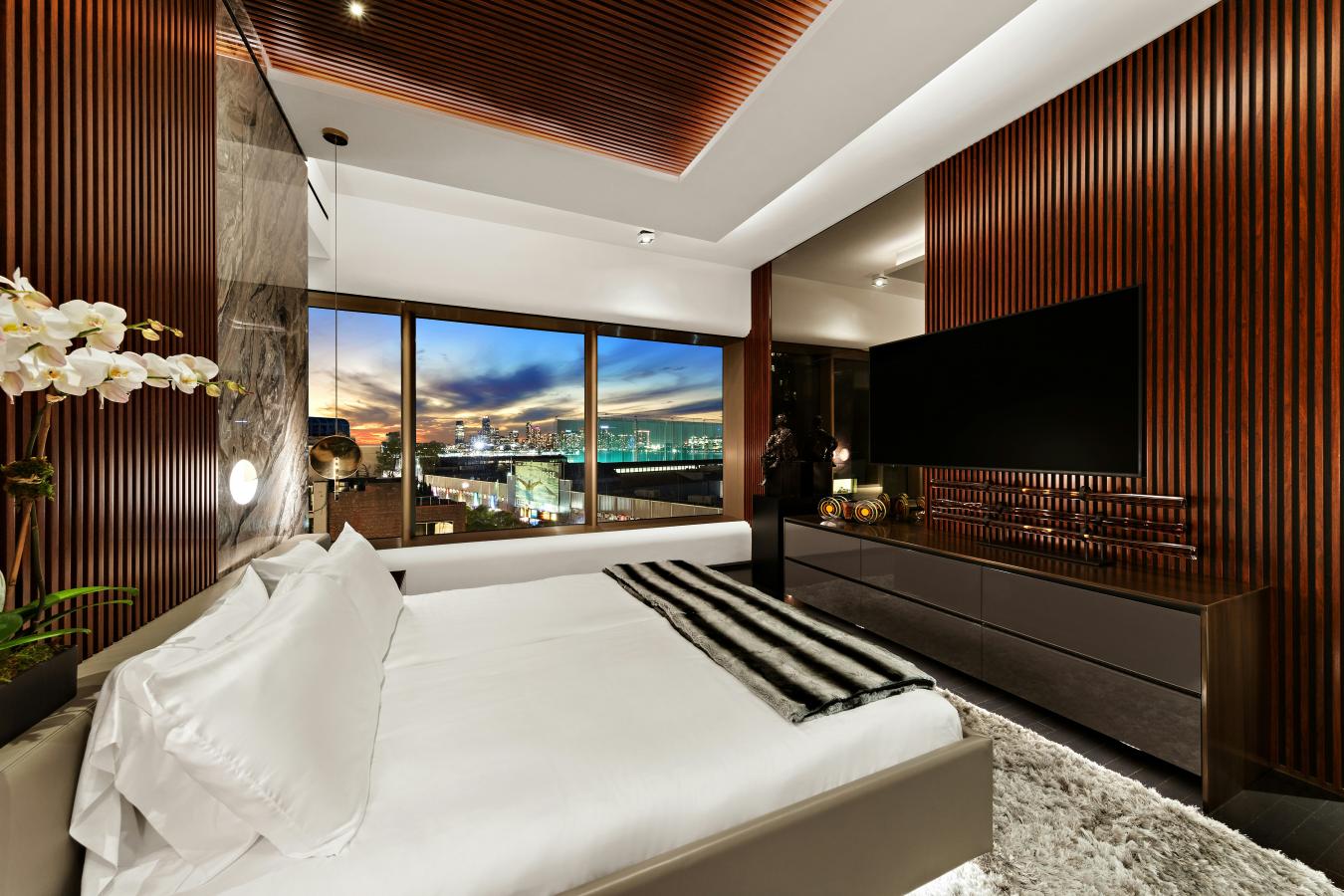 Chelsea, New York, 10011, United States, 3 Bedrooms Bedrooms, ,2 BathroomsBathrooms,Residential,For Sale,1968601