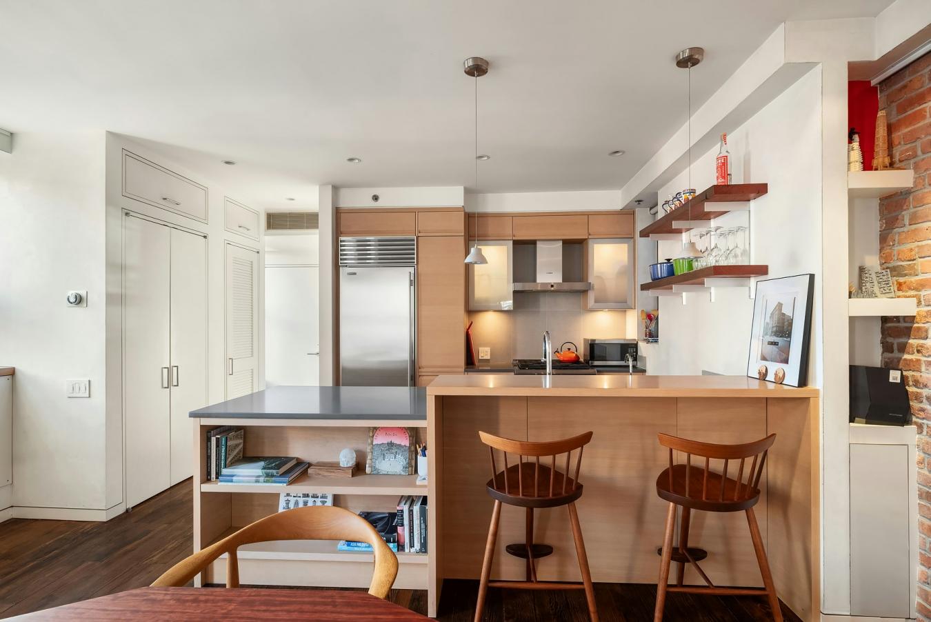 East Village, New York, 10009, United States, 2 Bedrooms Bedrooms, ,2 BathroomsBathrooms,Residential,For Sale,1946302