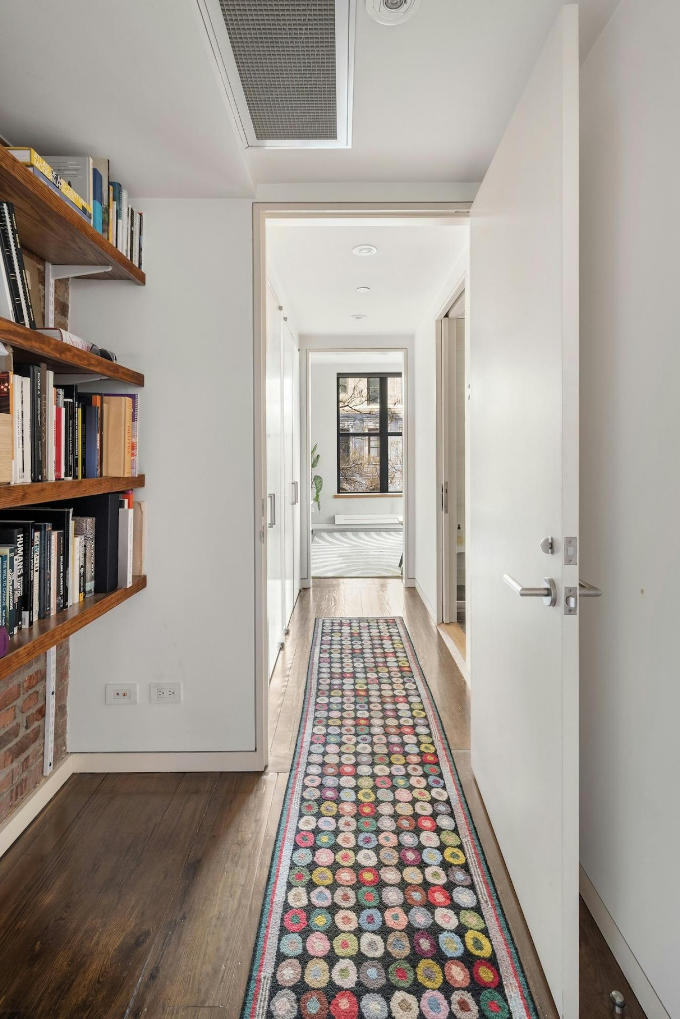 East Village, New York, 10009, United States, 2 Bedrooms Bedrooms, ,2 BathroomsBathrooms,Residential,For Sale,1946302