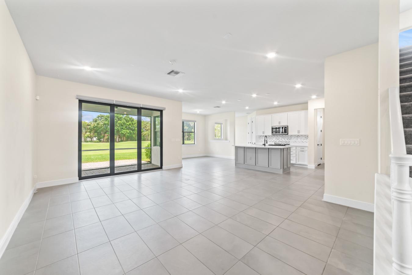 TAMARAC, Florida, 33321, United States, 4 Bedrooms Bedrooms, ,2 BathroomsBathrooms,Residential,For Sale,1869024