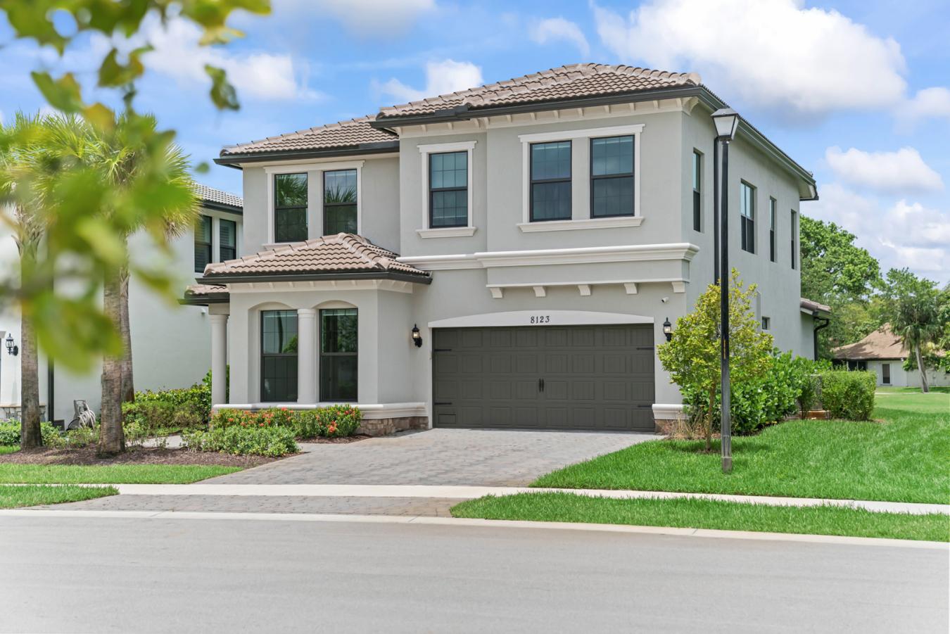 TAMARAC, Florida, 33321, United States, 4 Bedrooms Bedrooms, ,2 BathroomsBathrooms,Residential,For Sale,1869024
