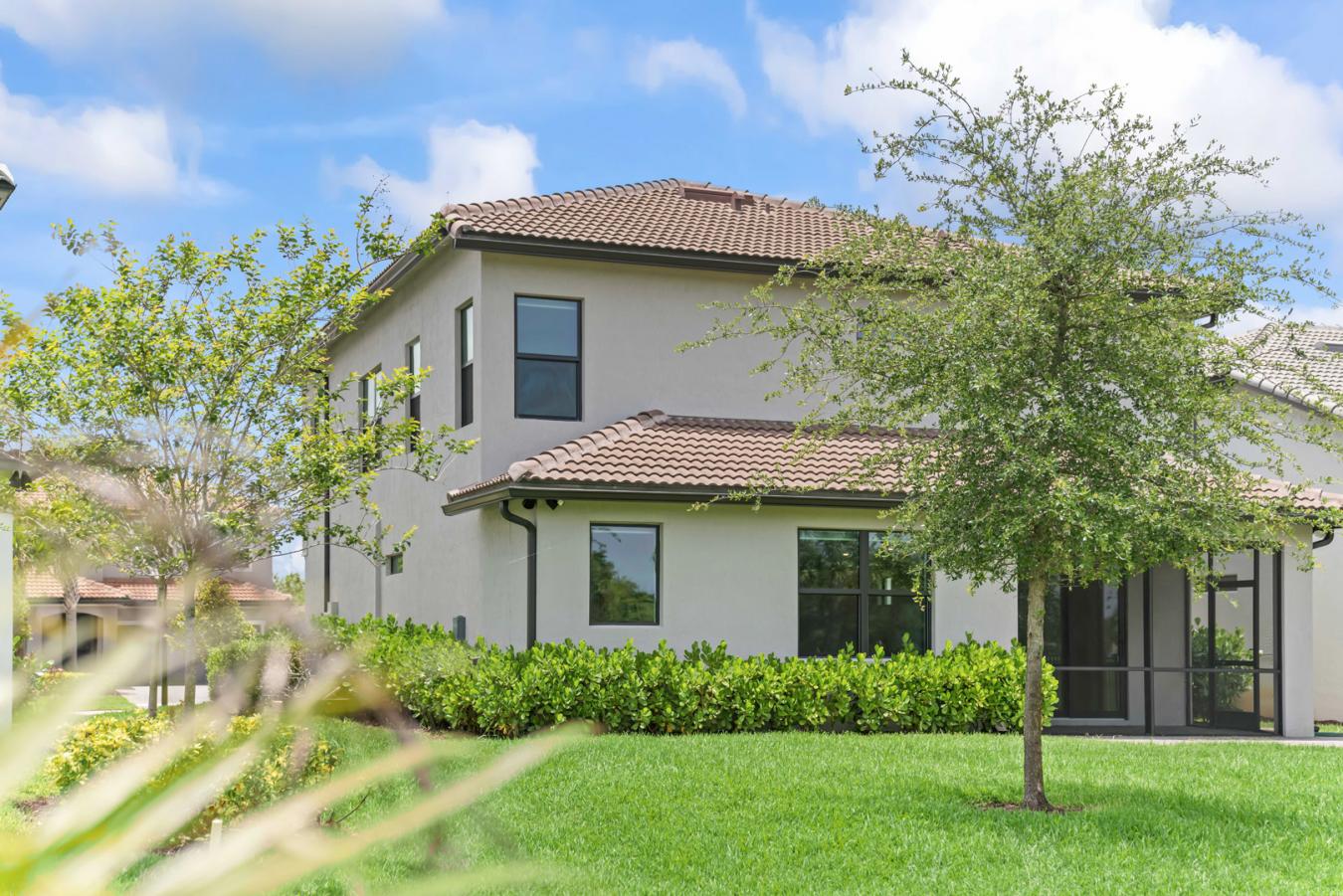 TAMARAC, Florida, 33321, United States, 4 Bedrooms Bedrooms, ,2 BathroomsBathrooms,Residential,For Sale,1869024