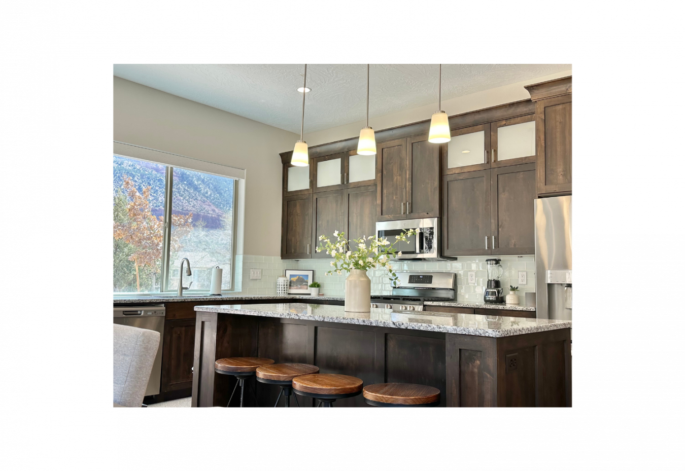 Springdale, Washington, 84767, United States, 1 Bedroom Bedrooms, ,2 BathroomsBathrooms,Residential,For Sale,1869012