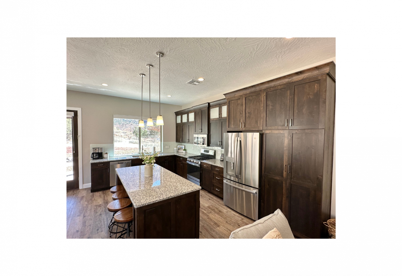 Springdale, Washington, 84767, United States, 1 Bedroom Bedrooms, ,2 BathroomsBathrooms,Residential,For Sale,1869012