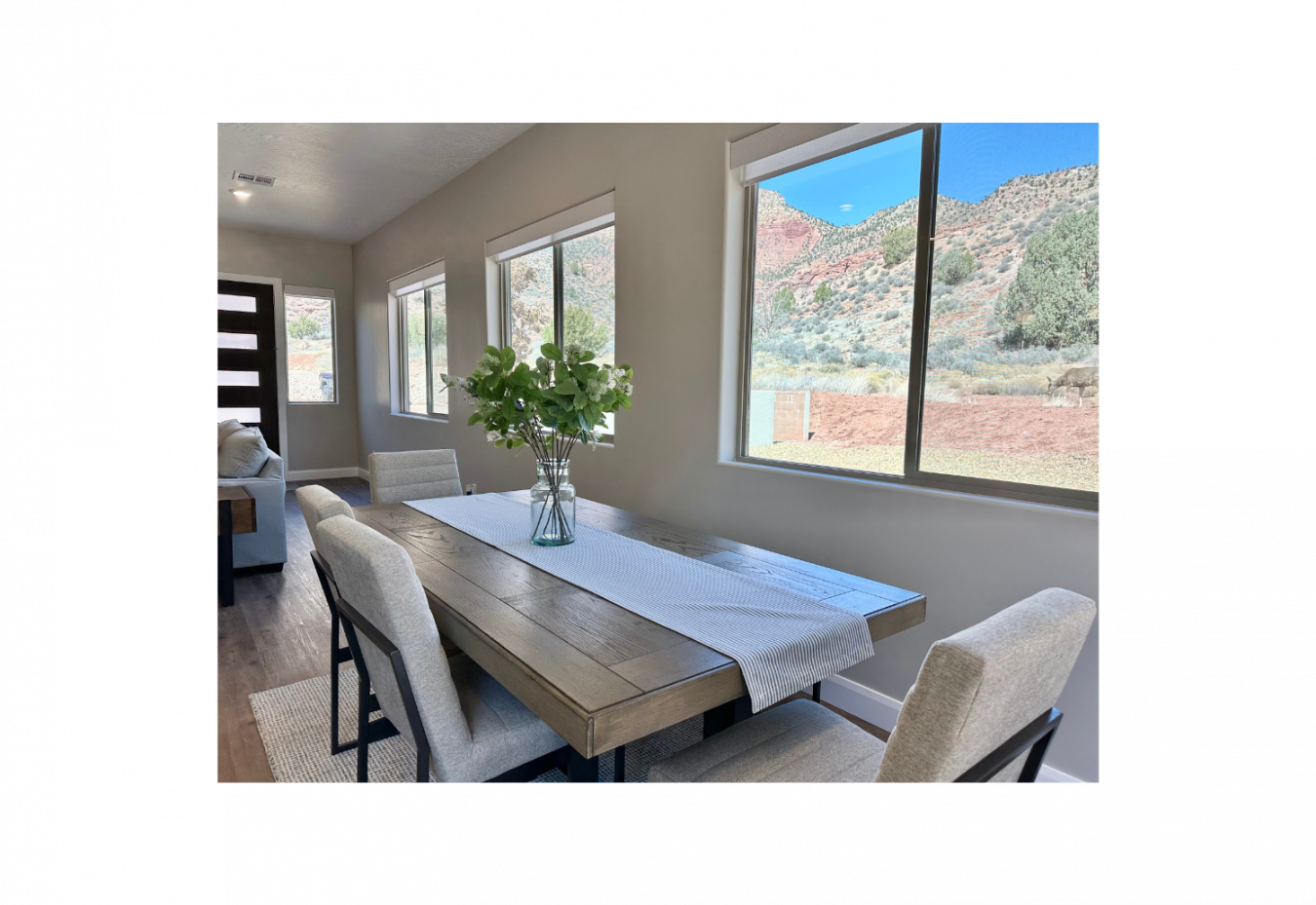 Springdale, Washington, 84767, United States, 1 Bedroom Bedrooms, ,2 BathroomsBathrooms,Residential,For Sale,1869012