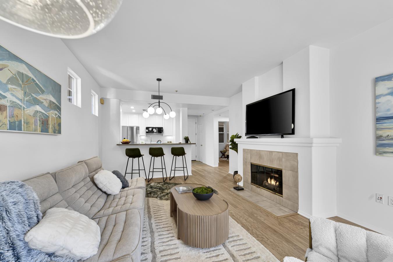 Playa Vista, Los Angeles, 90094, United States, 2 Bedrooms Bedrooms, ,2 BathroomsBathrooms,Residential,For Sale,1869008