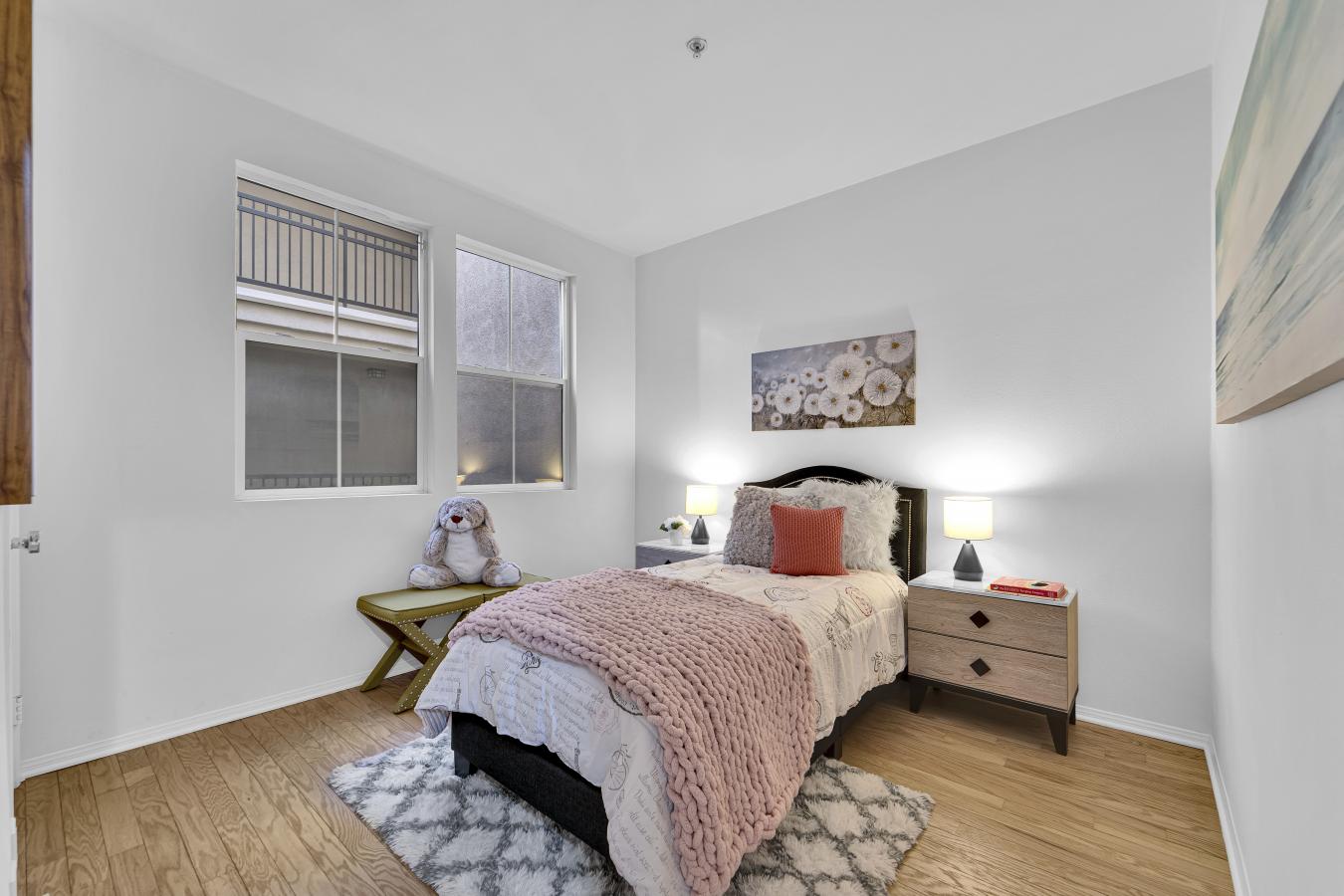 Playa Vista, Los Angeles, 90094, United States, 2 Bedrooms Bedrooms, ,2 BathroomsBathrooms,Residential,For Sale,1869008