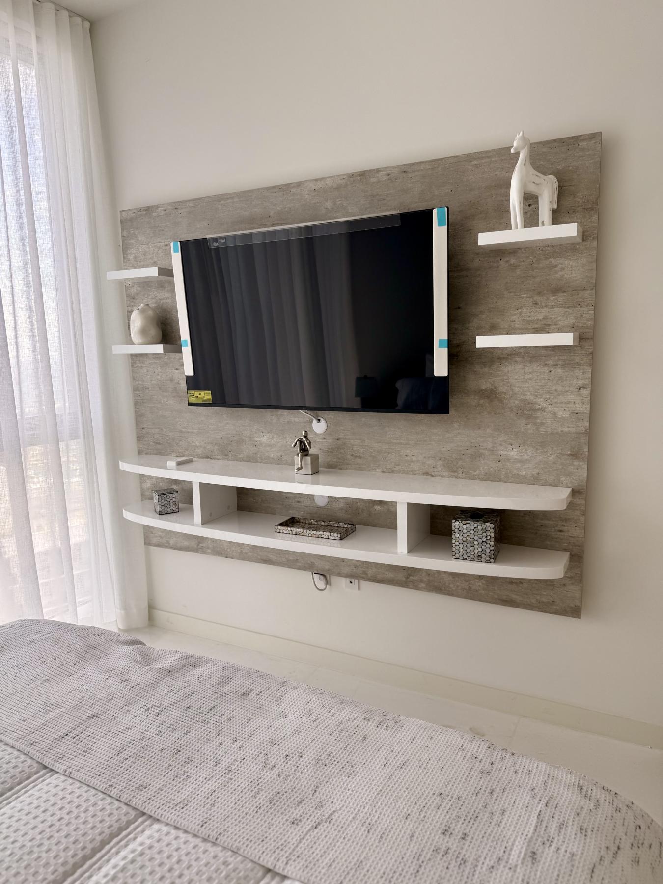 Miami, Florida, 33131, United States, 2 Bedrooms Bedrooms, ,2 BathroomsBathrooms,Residential,For Sale,1867819