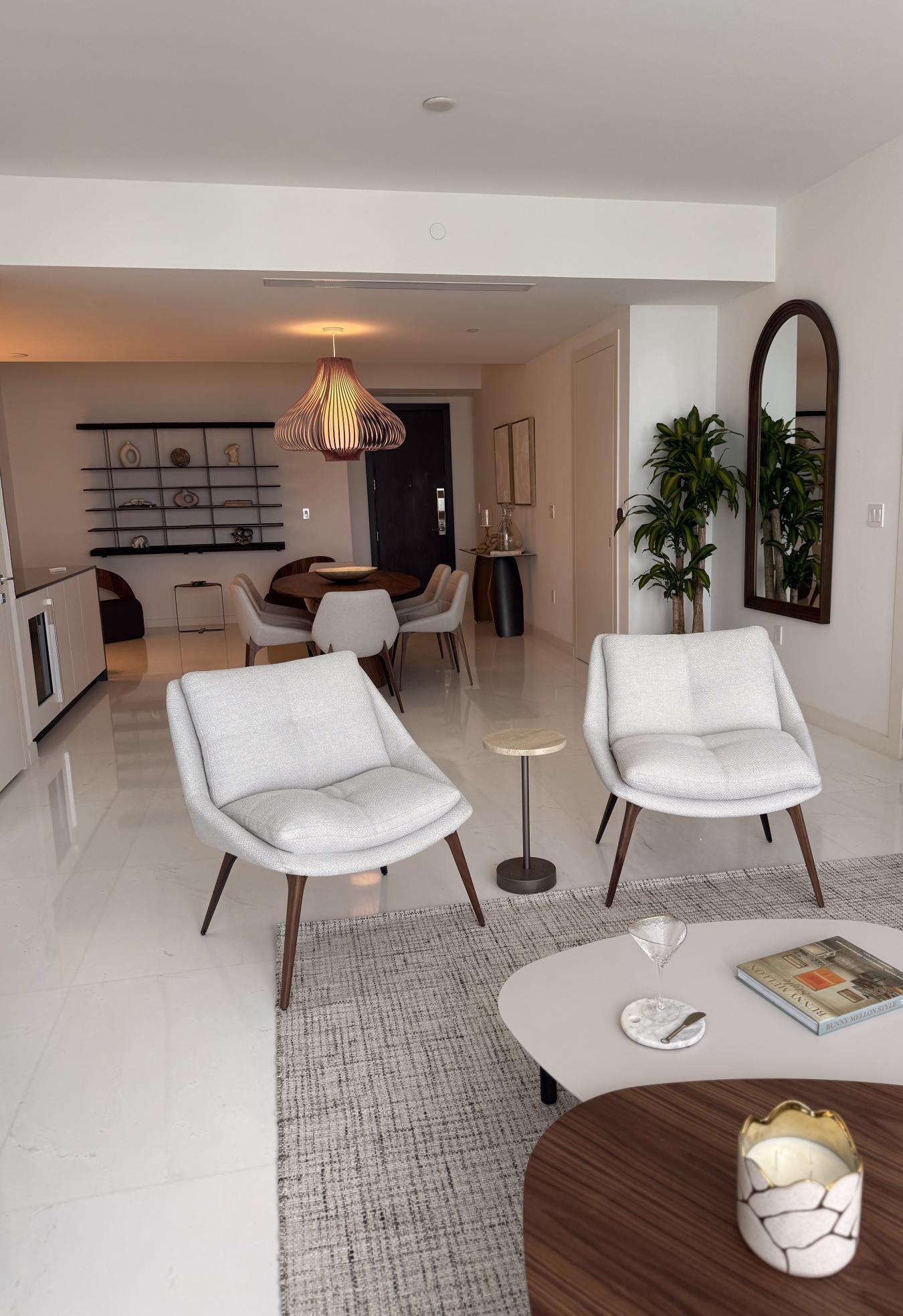 Miami, Florida, 33131, United States, 2 Bedrooms Bedrooms, ,2 BathroomsBathrooms,Residential,For Sale,1867819