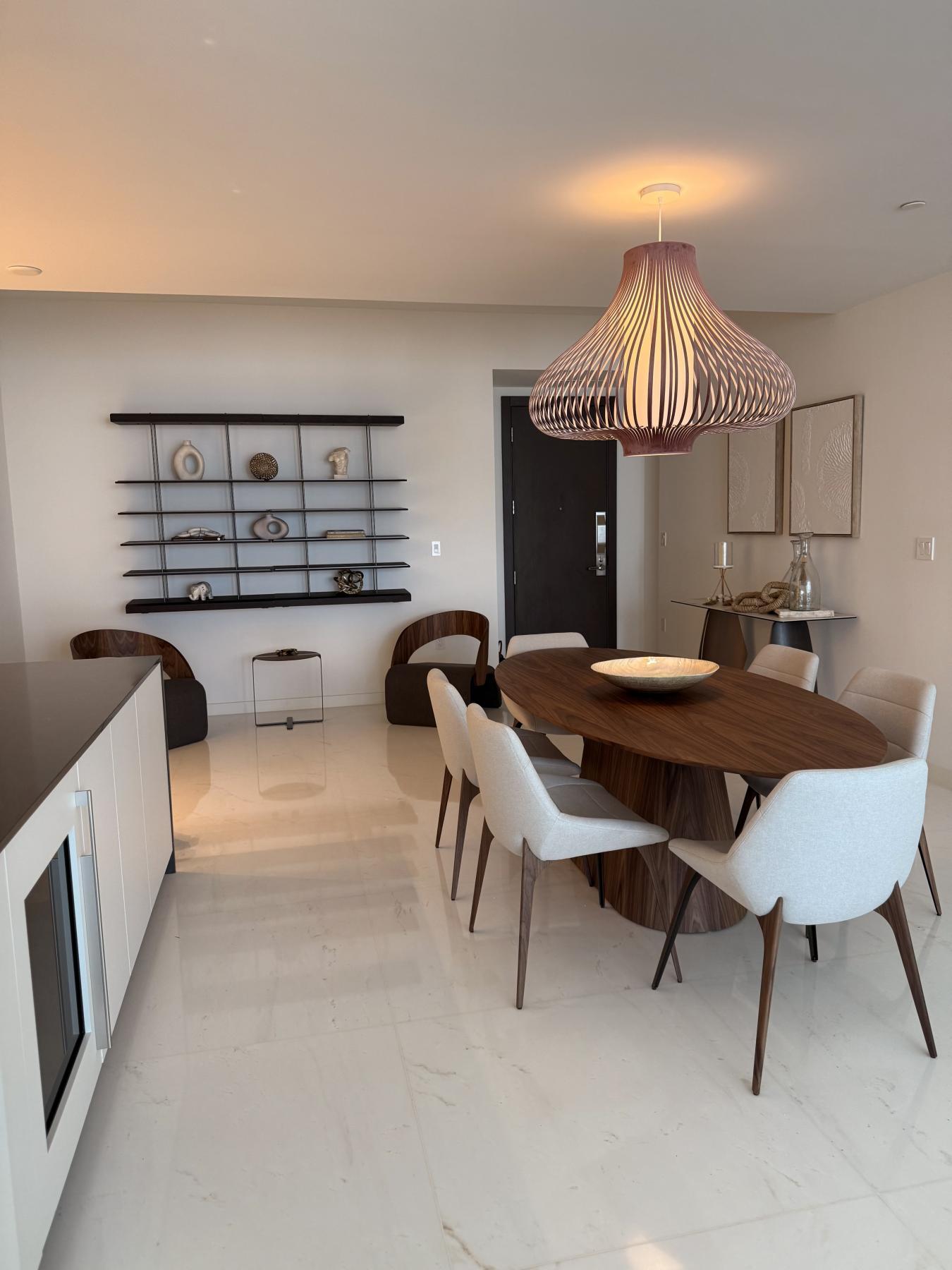 Miami, Florida, 33131, United States, 2 Bedrooms Bedrooms, ,2 BathroomsBathrooms,Residential,For Sale,1867819