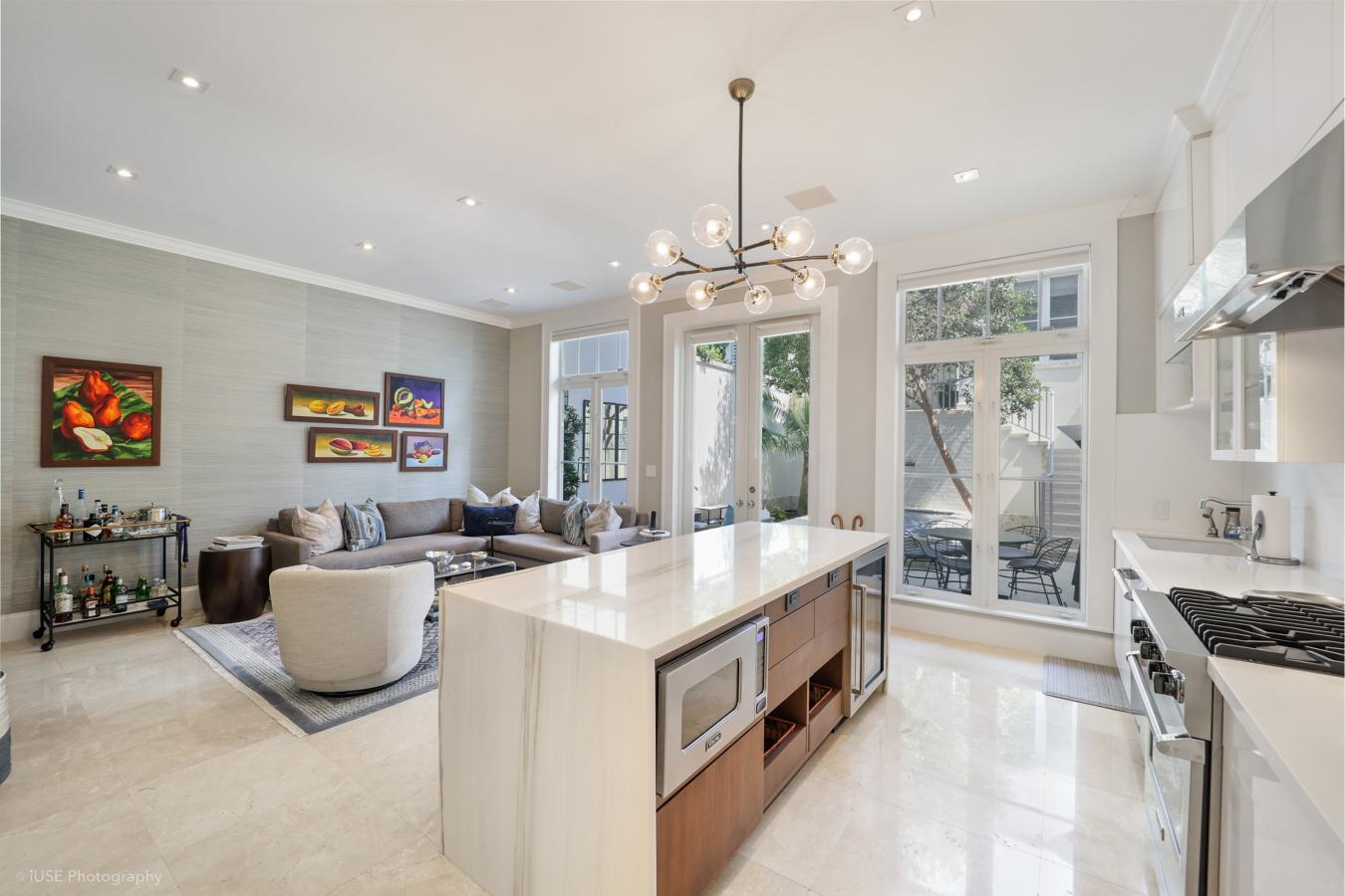 Coral Gables, Florida, 33134, United States, 4 Bedrooms Bedrooms, ,4 BathroomsBathrooms,Residential,For Sale,1867818