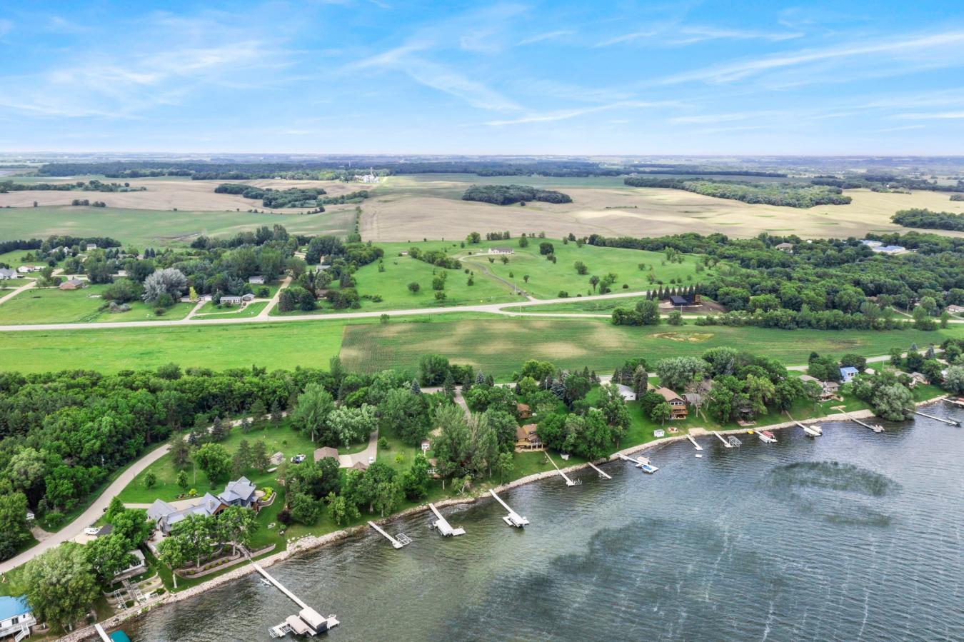 Starbuck, Pope, 56381, United States, 3 Bedrooms Bedrooms, ,3 BathroomsBathrooms,Residential,For Sale,1868999