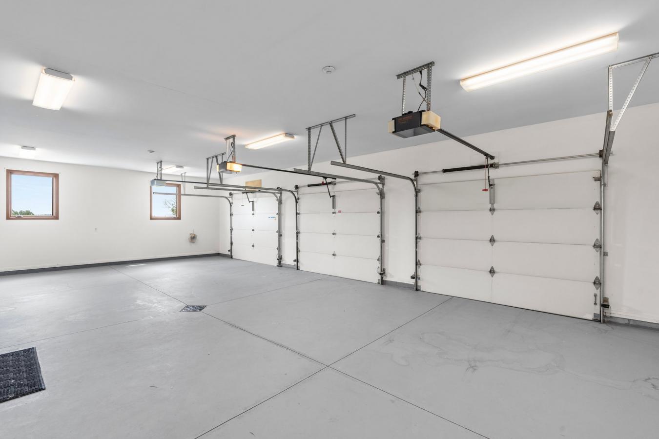 Starbuck, Pope, 56381, United States, 3 Bedrooms Bedrooms, ,3 BathroomsBathrooms,Residential,For Sale,1868999