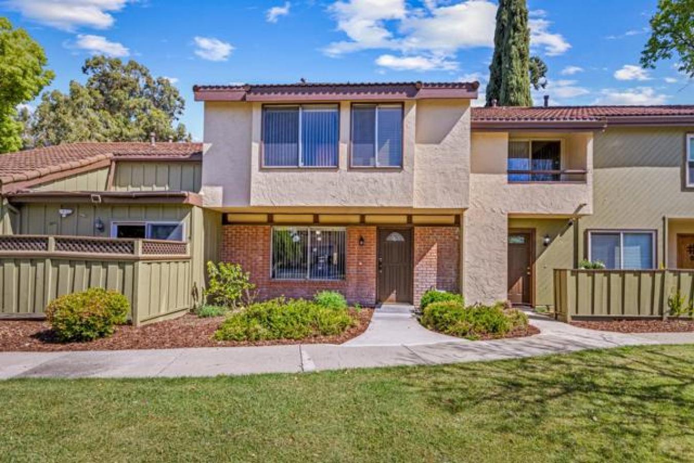 San Jose, California, 95133, United States, 4 Bedrooms Bedrooms, ,2 BathroomsBathrooms,Residential,For Sale,1868995