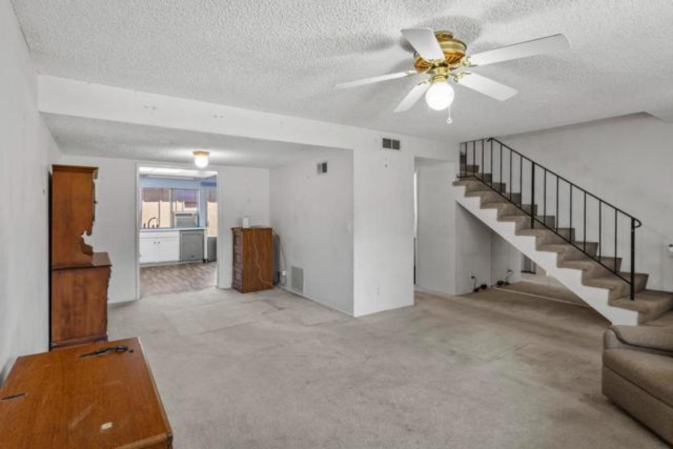San Jose, California, 95133, United States, 4 Bedrooms Bedrooms, ,2 BathroomsBathrooms,Residential,For Sale,1868995