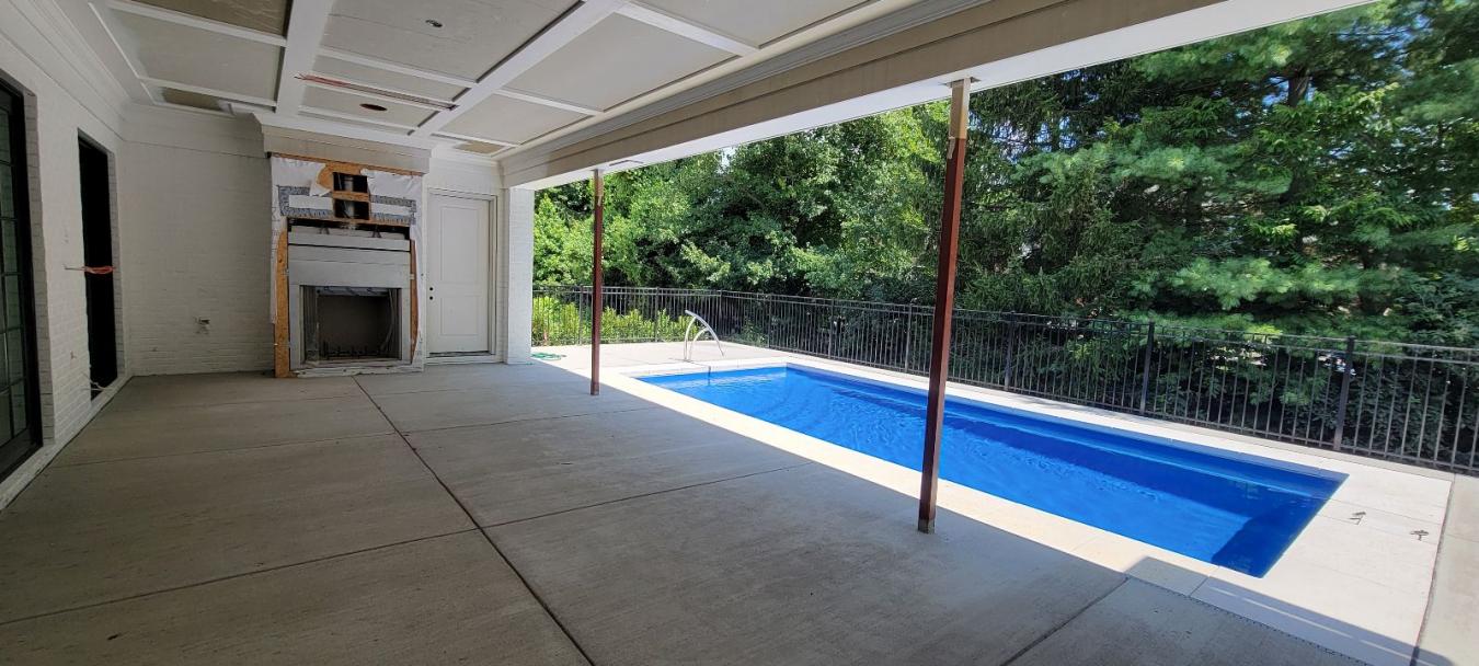 Prospect, Kentucky, 40059, United States, 6 Bedrooms Bedrooms, ,7 BathroomsBathrooms,Residential,For Sale,1871427